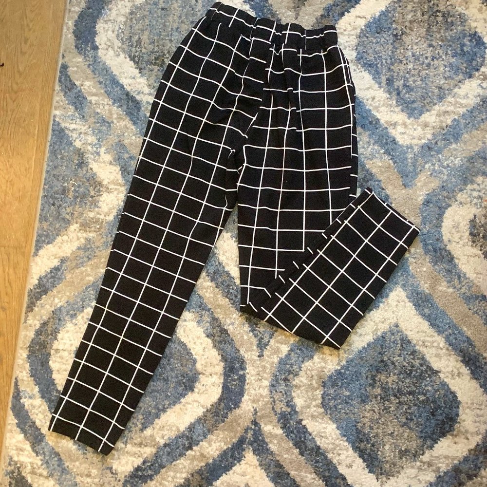 SHEIN Essnce Elastic Waist Slant Pocket Grid Pants